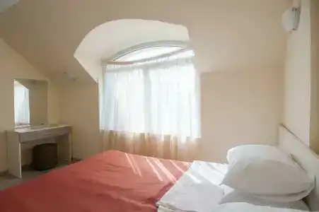 Best Western Plus Premium Inn - 28