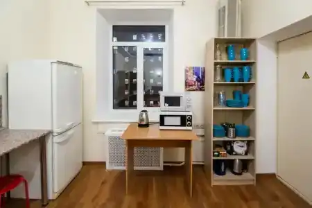 YU Hostel - 9