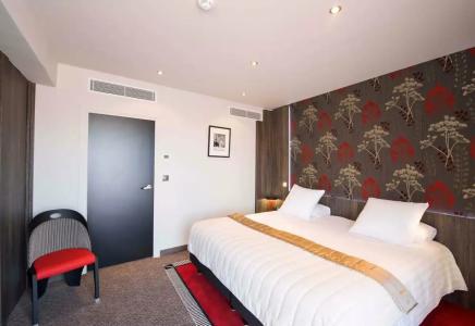 Best Western Premier Le Patio des Artistes Wellness Jacuzzi - 75