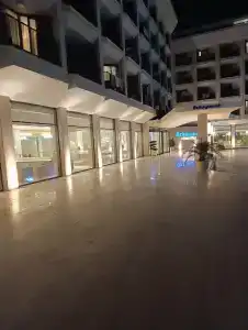 Truemars & Suites - 42