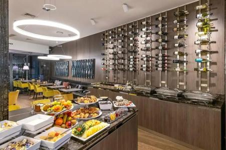 Congress Avenue - 20