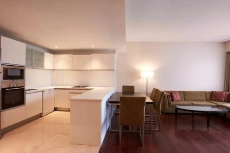 Courtyard by Marriott Mumbai International Airport - 9