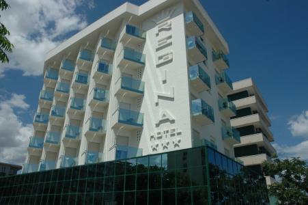 Regina - 33