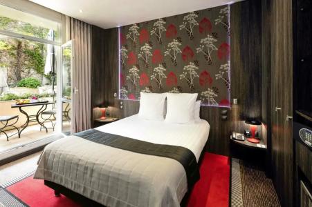 Best Western Premier Le Patio des Artistes Wellness Jacuzzi - 35