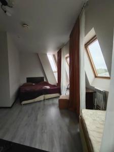 Кремлевский - 58