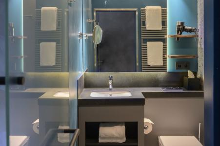 Unsöld's Factory - 10