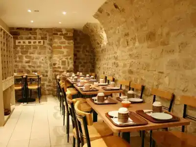 Best Western Le Montmartre – Saint Pierre - 5