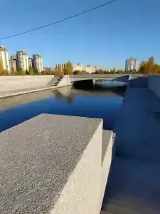 Моне - 33