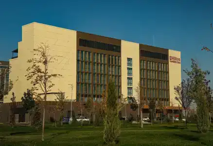 Hilton Garden Inn Afrosiyob - 16