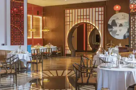 Hilton Garden Inn Afrosiyob - 36