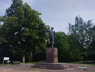 Долинск - 40