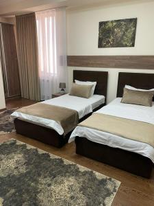 Meros Boutique - 2