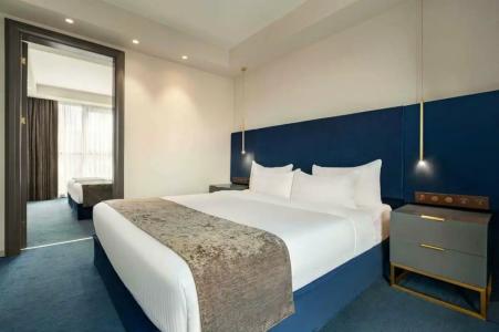 Ramada by Wyndham Tbilisi Old City - 58