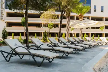 Zenith Resort & Spa - 24