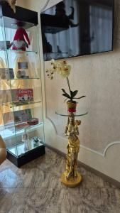 Владимирская - 35