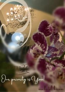 Hi Boutique - 16