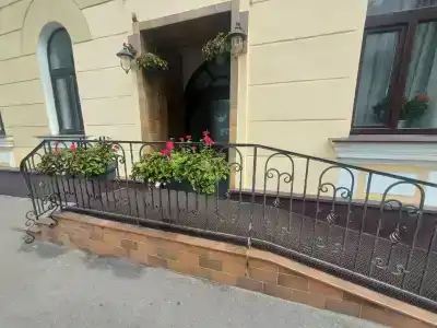 Губернский - 72