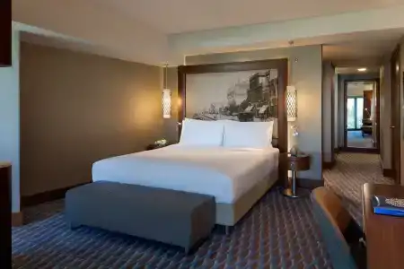 Renaissance Izmir - 60