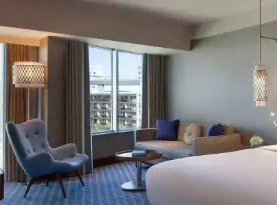 Renaissance Izmir - 17