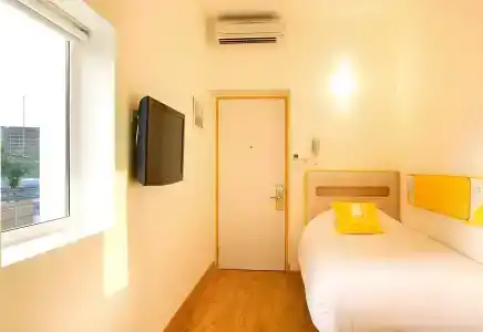 Bloomrooms @ New Delhi Railway Station - 86