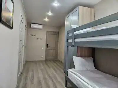 Room12 - 12