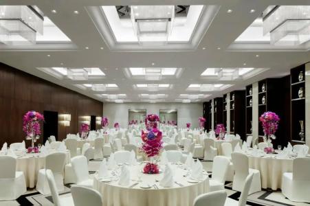 Novotel Deira City Centre - 53