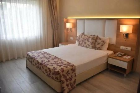 Royal Garden Beach - 10