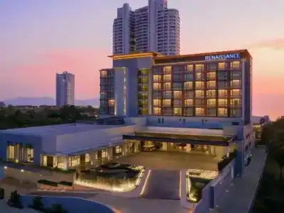 Renaissance Pattaya Resort & Spa - Sha Extra Plus - 0