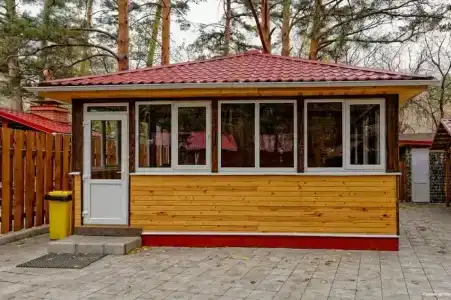Русский дворик - 2
