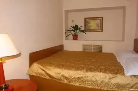 Славянская - 60