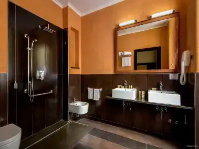 Savoy - 39