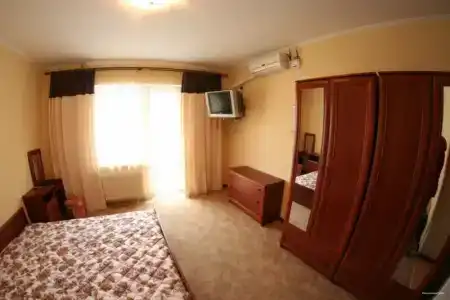 София - 22