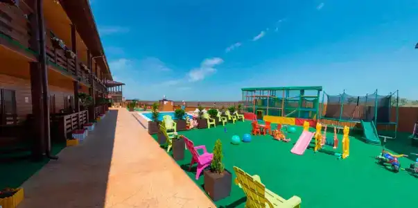 Sunny village - 9