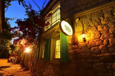 Alacati Asmali Konak - 1