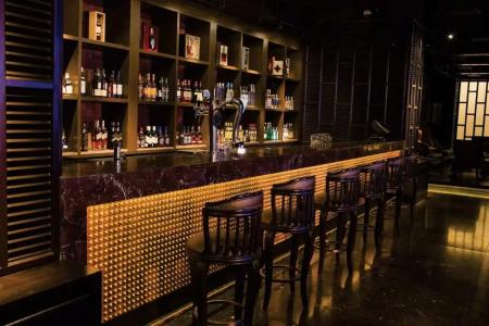 Courtyard by Marriott Mumbai International Airport - 83