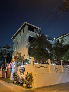 Swiss Paradise Boutique Villa - 20