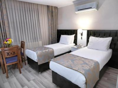 Monarch Istanbul - 33