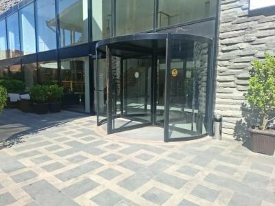 Ramada by Wyndham Tbilisi Old City - 14