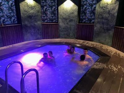 Blue Ocean Place - 4