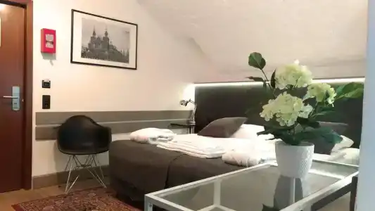 People Red Square - 10