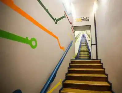 SubWay Hostel - 9