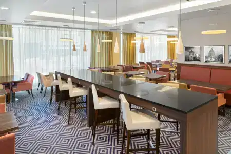 Hampton by Hilton Minsk City Centre  - 3