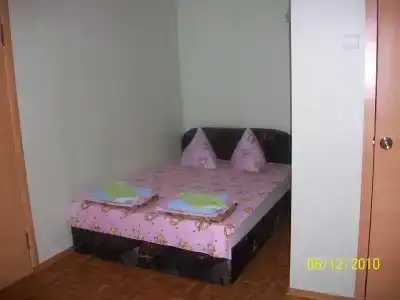 Нэнси - 3