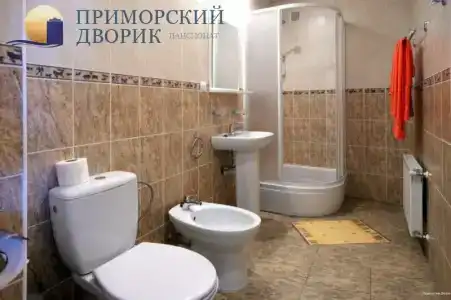 Приморский дворик - 8