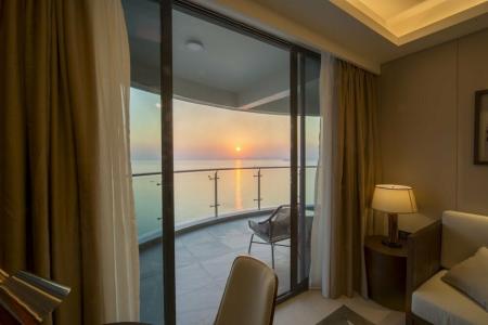 Sunshine Bay - 27