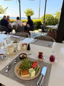 Jw Marriott Istanbul Marmara Sea - 56