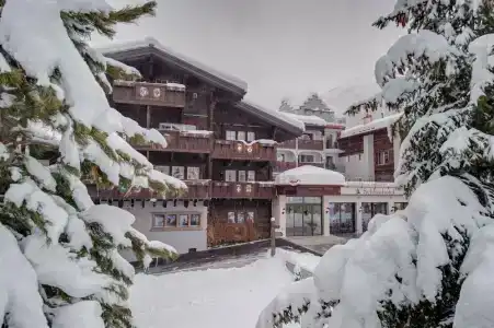 SchlossZermatt Active & CBD Spa - 12