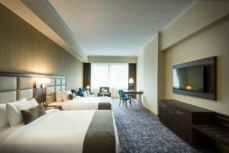 Golden Tulip - 25