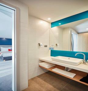 Holiday Inn Express Istanbul - Atakoy Metro - 16