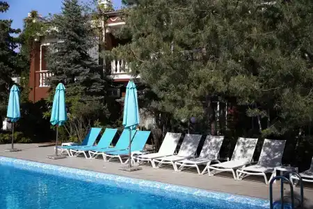 Александр - 37